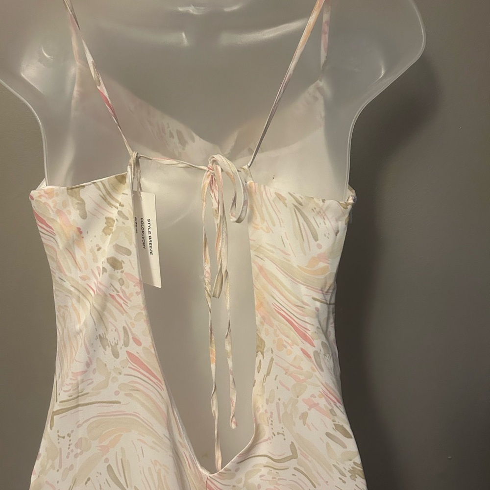 Virgo & Aster dress - white with light pink/beige print open back maxi NWT - Picture 7 of 14